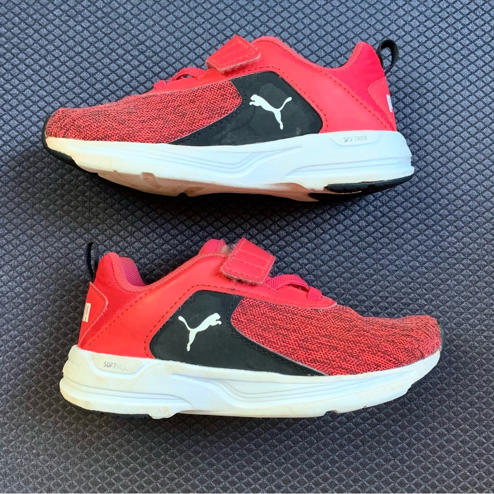 Kids Puma Comet Slip On Velcro Strap Sneakers, size US 11C